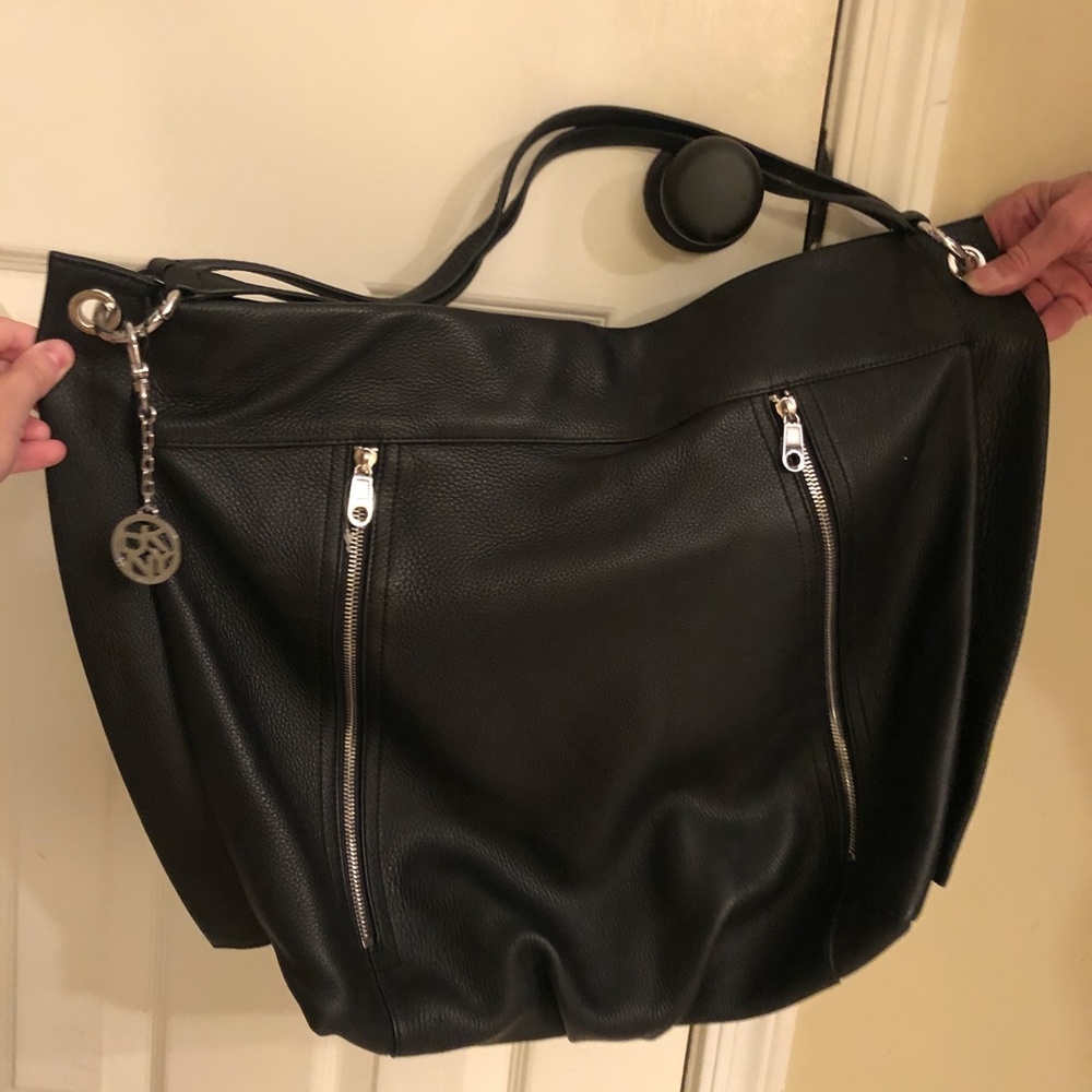 DONNA KARAN NEW YORK TOTE BAG